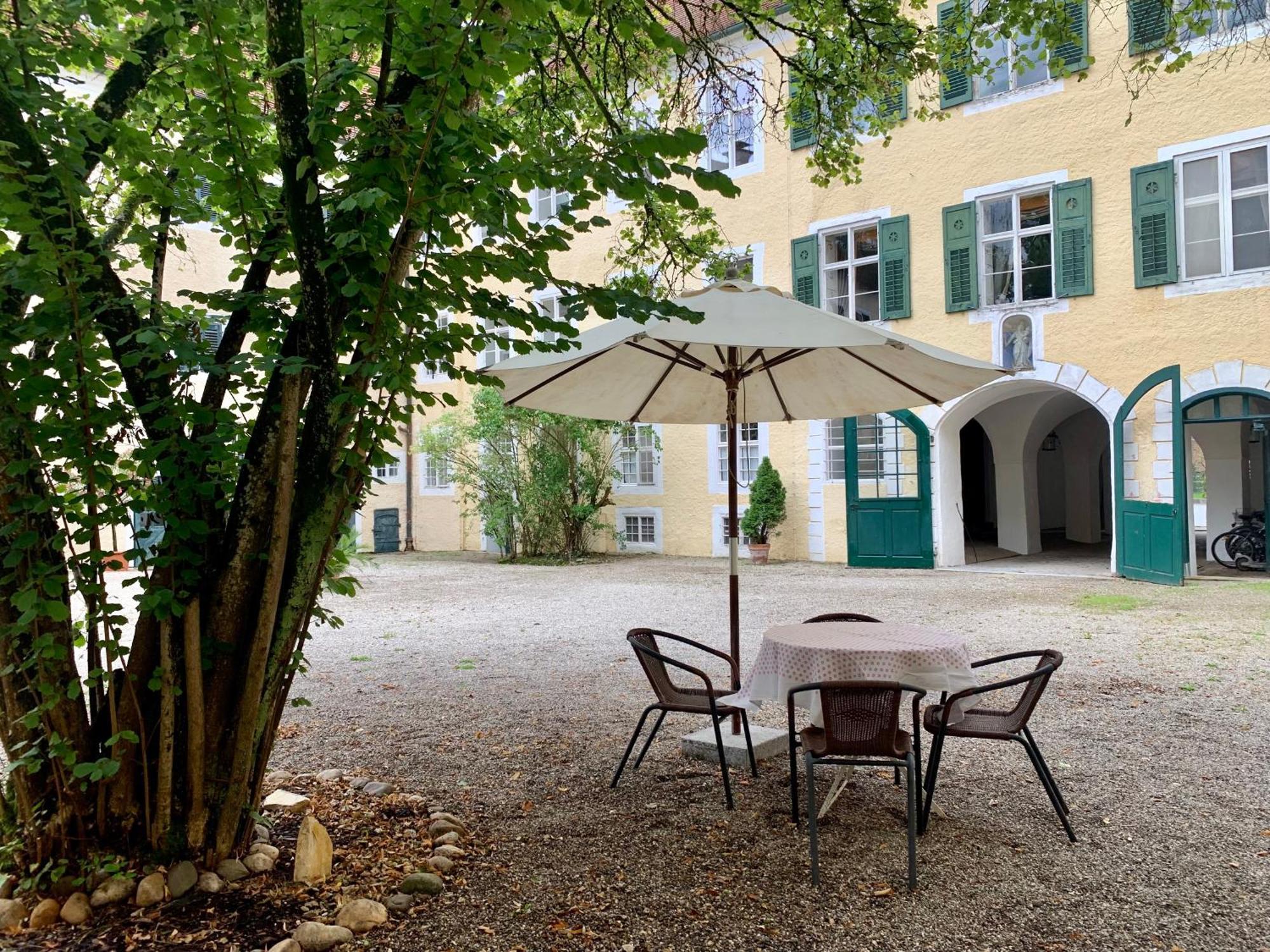 Wohnen Im Wasserschloss Sandizell Schrobenhausen Exterior foto